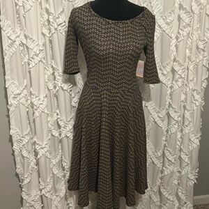 NWT Lularoe Amelia Small dress    F